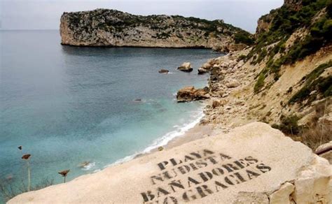 Las 30 playas nudistas en la costa de Alicante: de。